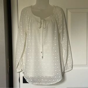 Daniel Rainn Split Neck Cream Blouse with Geometric Pattern Size M